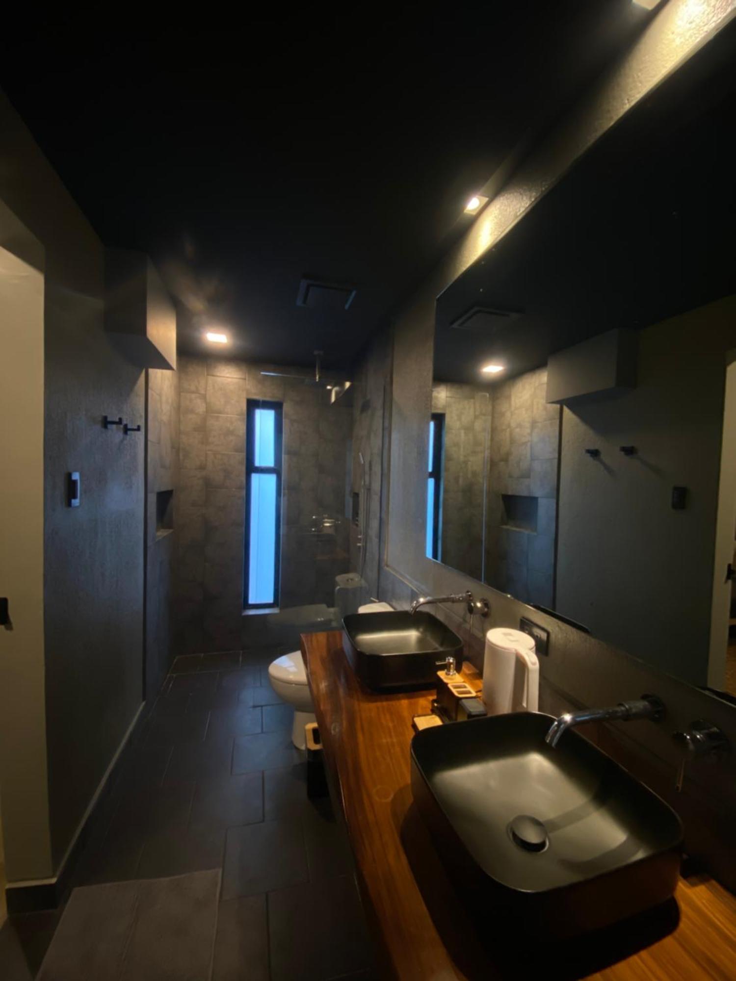 The Grey Inn Sarog Екстериор снимка